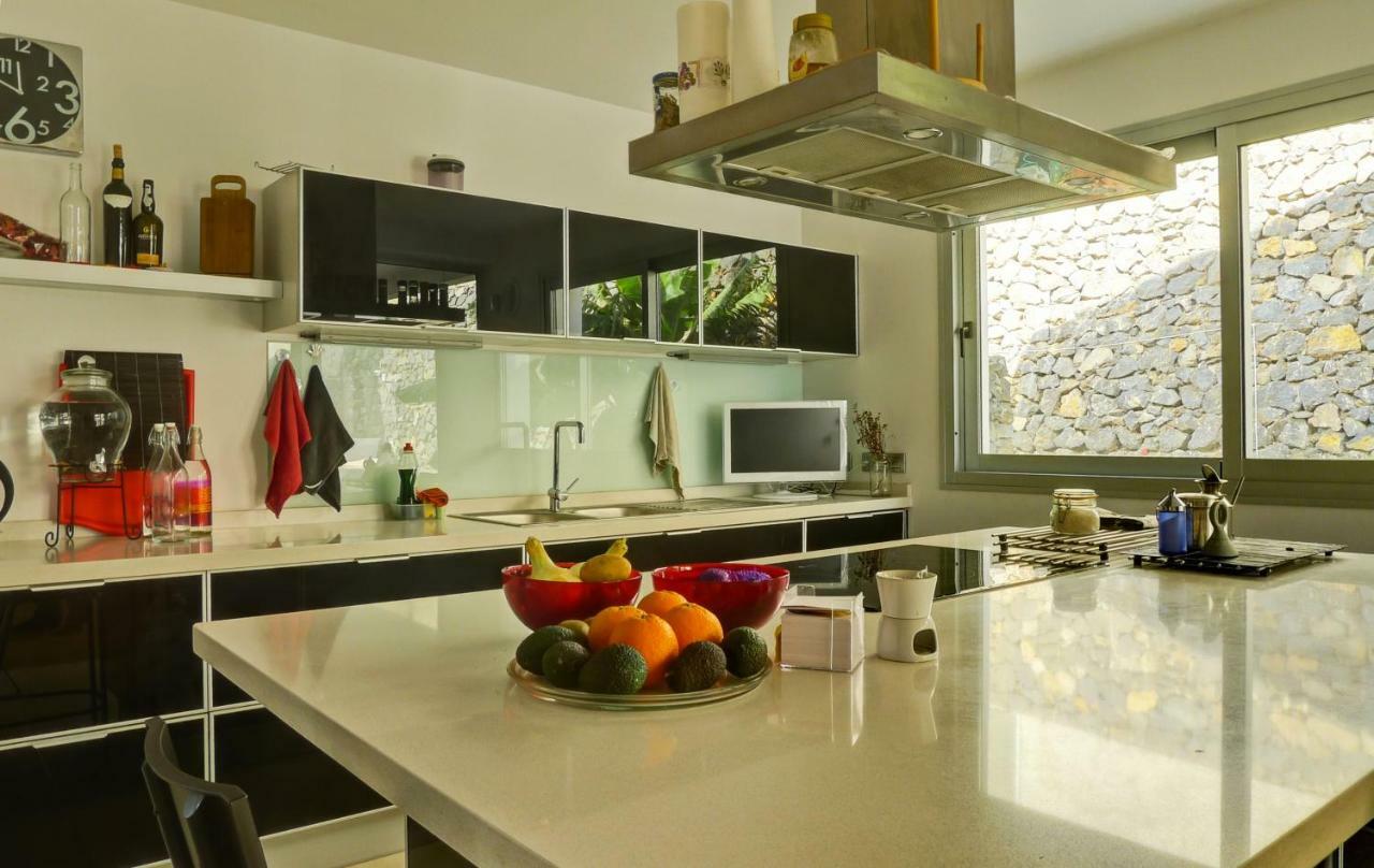 Villa Cristal 라오로타바 외부 사진